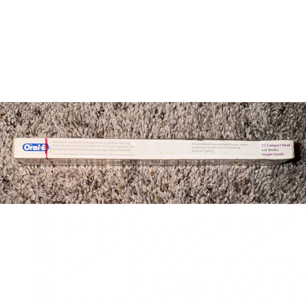 Vintage 1993 Oral B 35‎ Soft Straight Indicator Bristles Toothbrush Blue